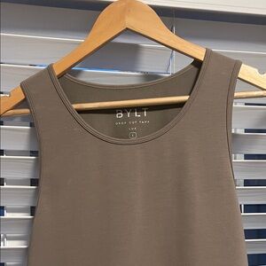 Men’s Drop Cut Tank - Brown